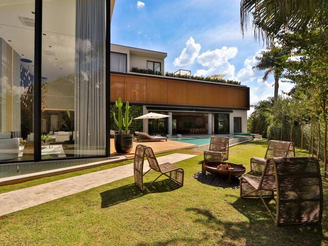 Casa para Venda em Santana de Parnaíba - 4